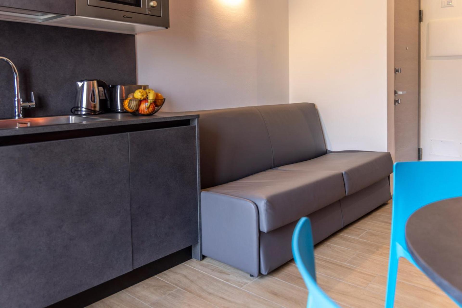 Residence Solei Classic & Plus Бренцоне-суль-Гарда Екстер'єр фото