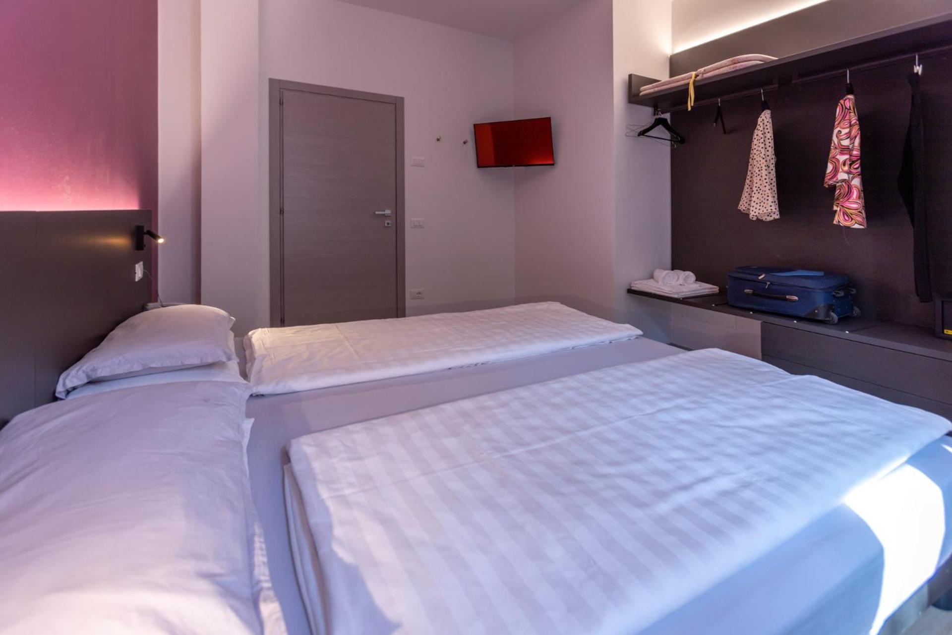Residence Solei Classic & Plus Бренцоне-суль-Гарда Екстер'єр фото